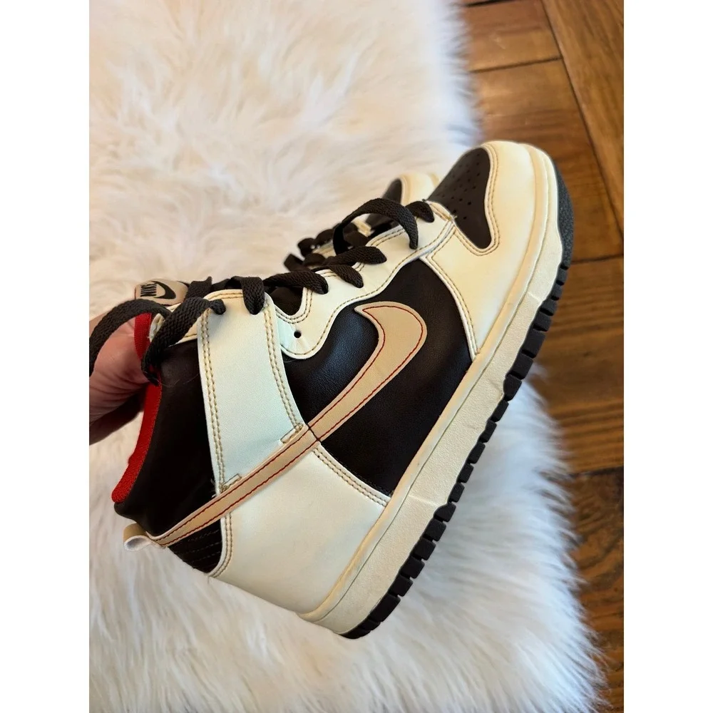Nike Dunk High Baroque Brown size 7Y
